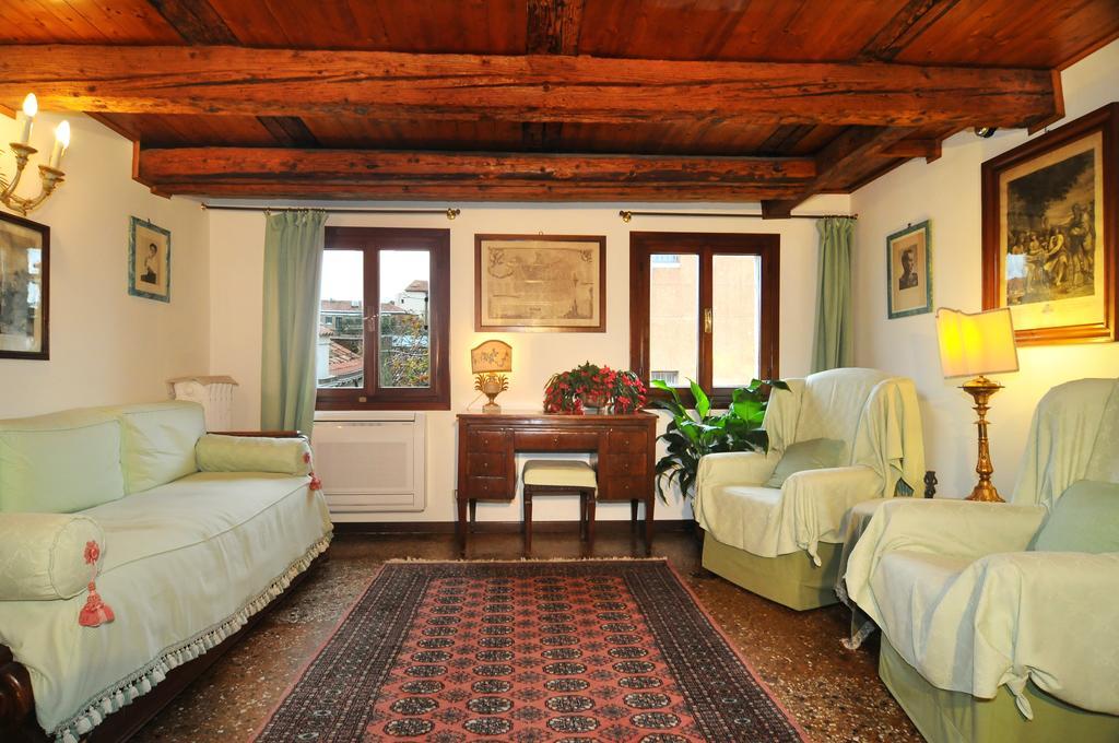Palazzetto Da Schio Apartment Venice Luaran gambar