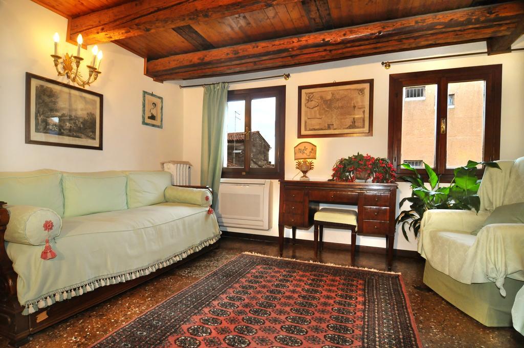 Palazzetto Da Schio Apartment Venice Luaran gambar