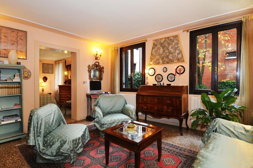 Palazzetto Da Schio Apartment Venice Luaran gambar